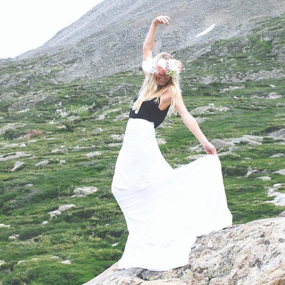 Hi!! I’m Amanda 🌙 - Picture 1 of 8